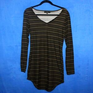 Derek Heart Striped Tunic Top Olive Black Medium